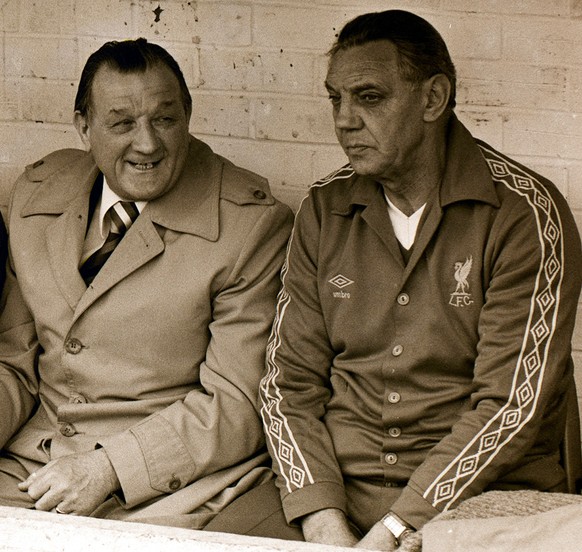 Picture dated Nov. 1979 of Liverpool FC&#039;s Assistant Manager Joe Fagan (right) with Manager Bob Paisley on the bench at Anfield, Liverpool. Former Liverpool manager Joe Fagan has died following an ...