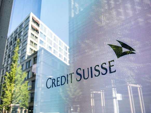 Die Credit Suisse muss im Bereich Asset Management einen hohen Betrag abschreiben. (Archivbild)