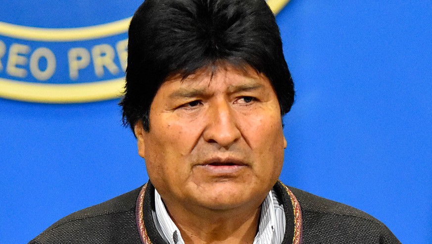 epa07986427 Bolivian President Evo Morales delivers a statement in El Alto, Bolivia, 10 November 2019. Morales announced the call for new general elections, following the report of the Organization of ...