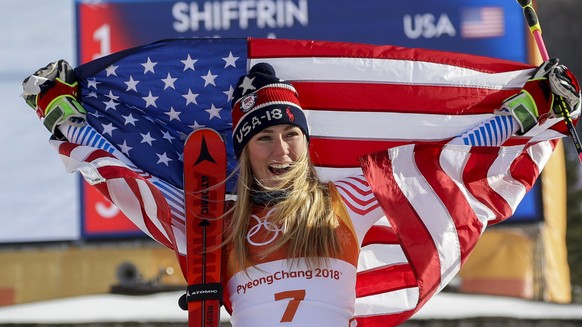 Mikaela Shiffrin, of the United States, celebrate her gold medal during the venue ceremony at the Women&#039;s Giant Slalom at the 2018 Winter Olympics in Pyeongchang, South Korea, Thursday, Feb. 15,  ...