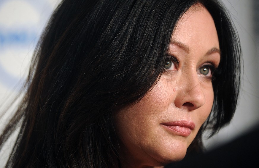 FILE - AUGUST 19: Actress Shannen Doherty revealed in a lawsuit against her former business manager filed August 19, 2015 that she has been diagnosed with breast cancer. NEW YORK, NY - MAY 19: Actress ...