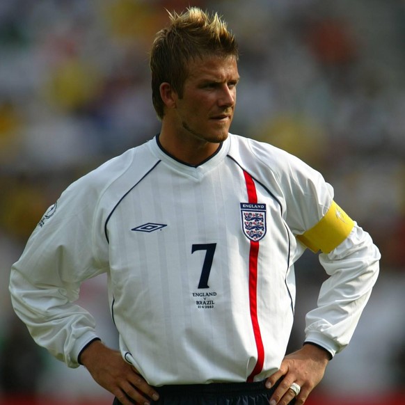 Bildnummer: 13675882 Datum: 21.06.2002 Copyright: imago/AFLOSPORT
David Beckham(ENG)/ 2002 FIFA WORLD CUP Brazil 2-1 England ,Shizuoka 2002/06/21 (003)NOxTHIRDxPARTYxSALES. PUBLICATIONxINxGERxSUIxAUTx ...