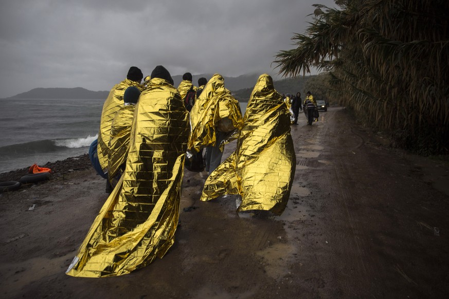 Flüchtlinge, in Griechenland auf Lesbos angekommen. Wohin weiter?