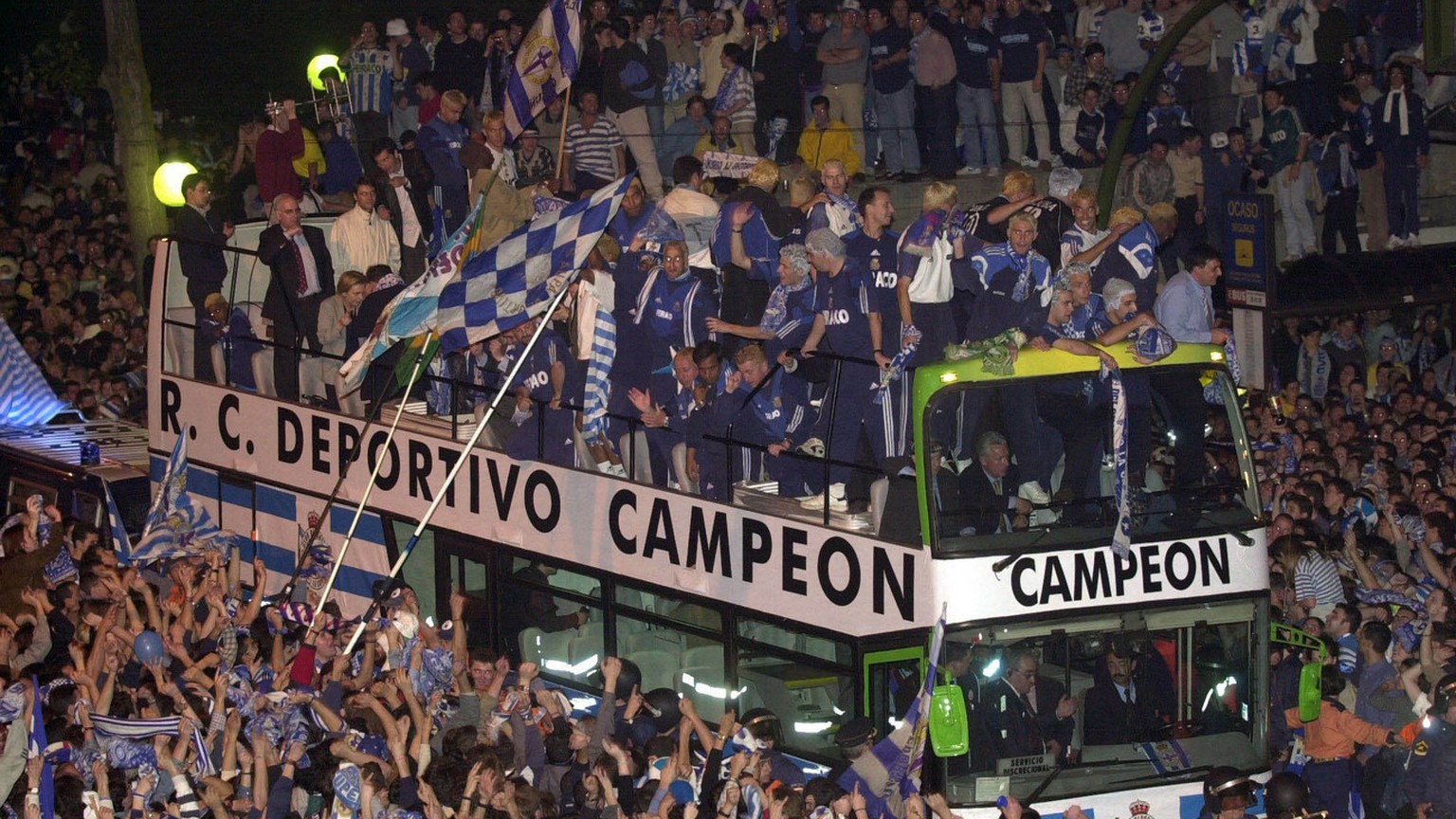 Deportivo La Coruña holte seinen einzigen Titel im Jahr 2000. «Super Depor» wurde das Team um Noureddine Naybet, Diego Tristan, Djalminha, Fran, Roy Makaay and Mauro Silva damals genannt.