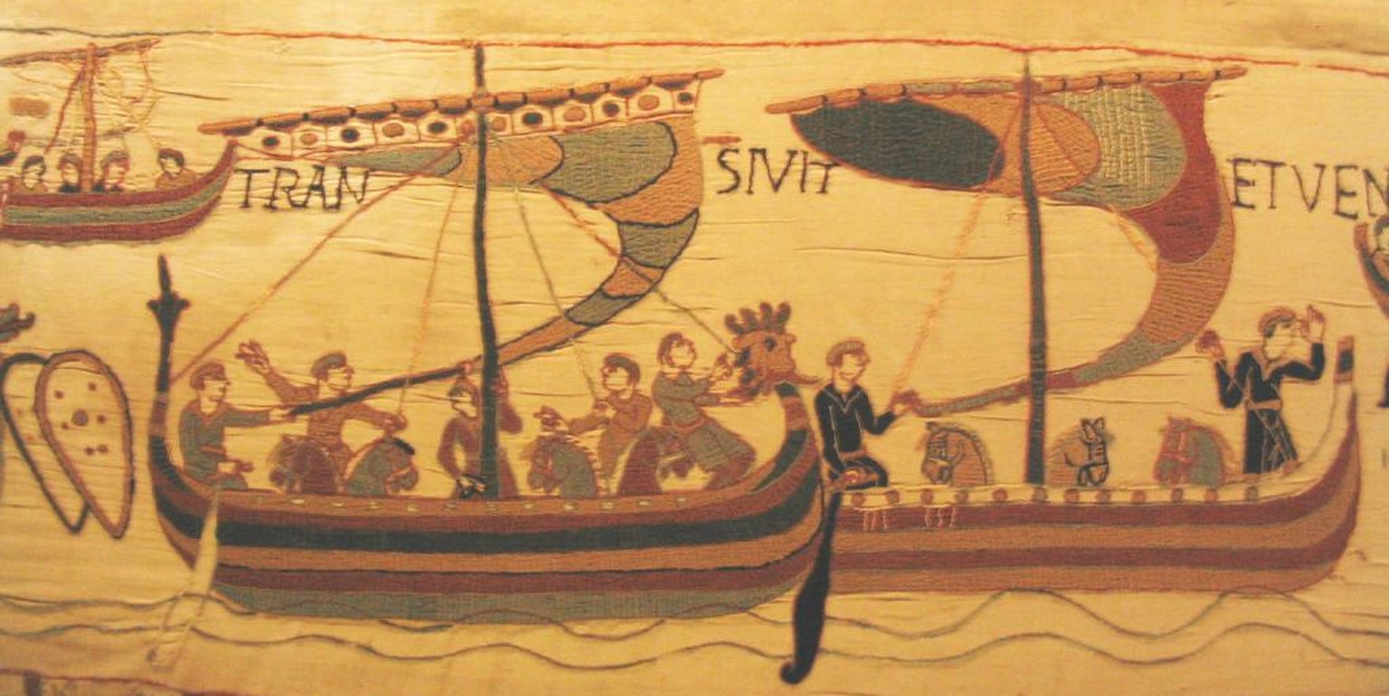 Normannische Schiffe mit Truppen auf dem Teppich von Bayeux. &nbsp;