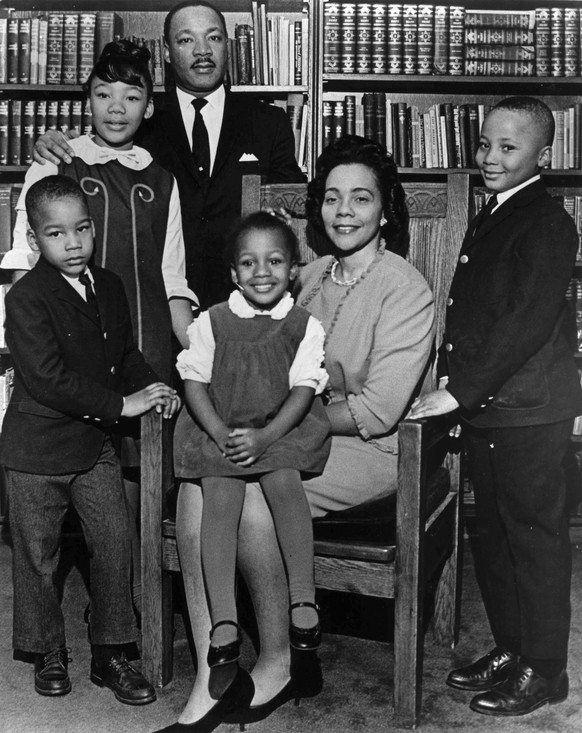FILE - This 1966 file photo is the last official portrait taken of the entire King family, made in the study of Ebenezer Baptist Church in Atlanta. From left are Dexter King, Yolanda King, Martin Luth ...