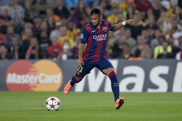 Neymar trifft in der siebten Minute zum 1:0.