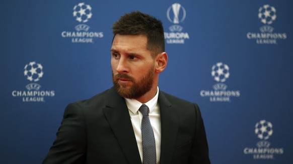 Barcelona&#039;s soccer player Lionel Messi poses to the photographers before the UEFA Champions League group stage draw at the Grimaldi Forum, in Monaco, Thursday, Aug. 29, 2019. (AP Photo/Daniel Col ...