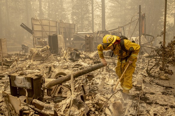 epaselect epa08665592 Berry Creek volunteer firefighter Zack Gable at Station 61, which was destroyed in the Bear fire, part of the North Complex fires, in Berry Creek, California, USA, 12 September 2 ...