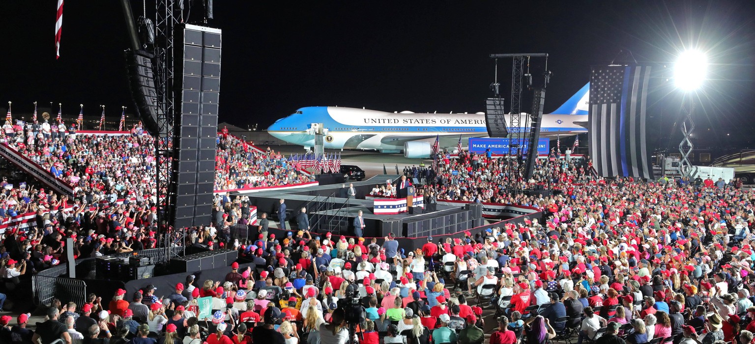 October 12, 2020, Sanford, FL, USA: President Donald Trump delivers remarks at a campaign rally at Orlando-Sanford International Airport in on Monday, Oct. 12, 2020 in Sanford, Florida. Sanford USA -  ...