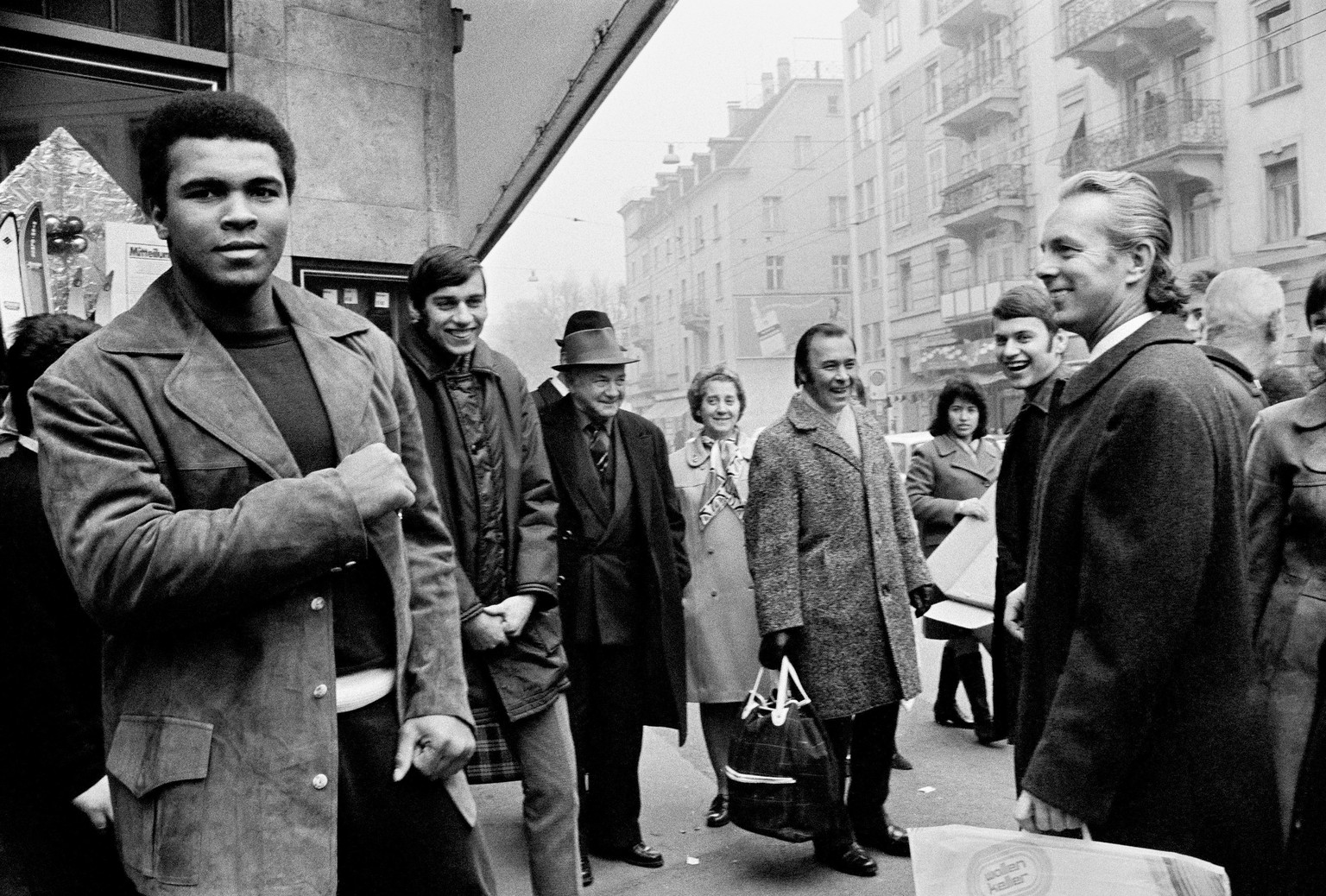 Muhammad Ali kämpft am 26. Dezember 1971 im Zürcher Hallenstadion gegen Jürgen Blin