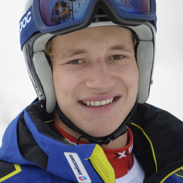 Der Schweizer Skirennfahrer Marco Odermatt, aufgenommen im Training, am Mittwoch, 19. Oktober 2016, auf der Diavolezza, Pontresina. Die Schweizer Skifahrer treten kommendes Wochenende zum ersten Weltc ...