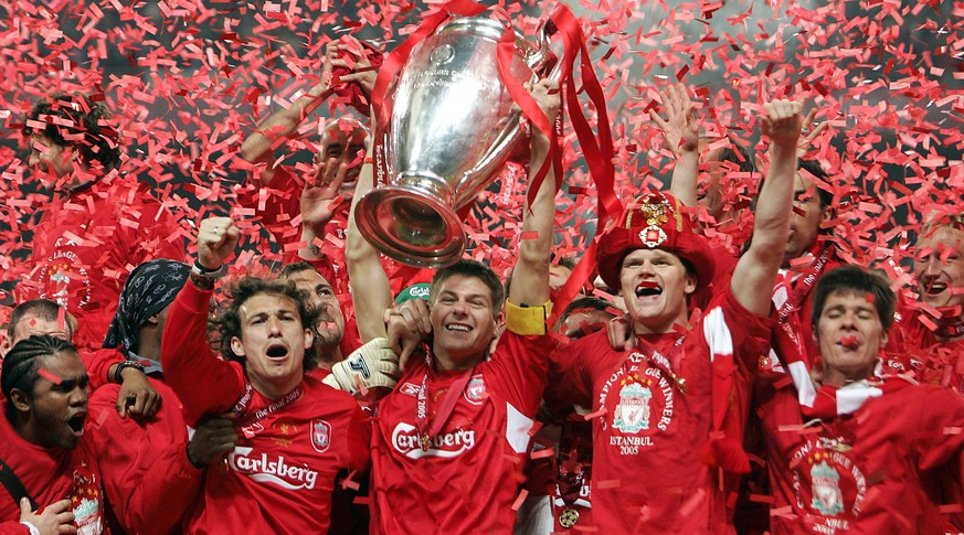 25. Mai 2005: In Istanbul führt Steven Gerrard den FC Liverpool in einem dramatischen Final zum Sieg in der Champions League. Zur Pause lagen die Reds gegen Milan 0:3 im Rückstand, im Penaltyschiessen ...