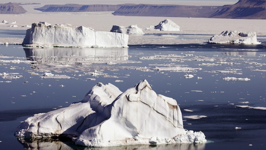Eisberge in der Croaker Bay vor Devon Island, Kanada: Der Klimawandel wirkt sich in der Arktis immer dramatischer aus