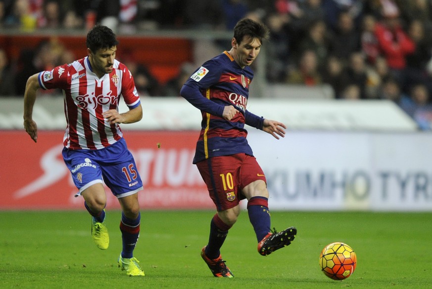 Lionel Messi spielt mit der gegnerischen Defensive einmal mehr Katz und Maus.