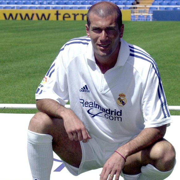2006 gab Zidane seinen Rücktritt als Spieler bei Real Madrid.&nbsp;
