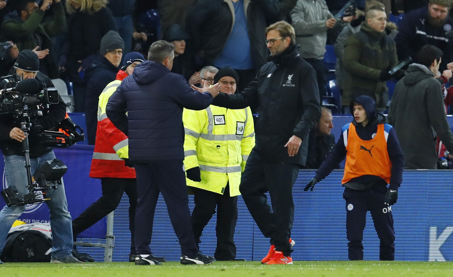 Britain Football Soccer - Leicester City v Liverpool - Premier League - King Power Stadium - 27/2/17 Leicester City caretaker manager Craig Shakespeare shakes hands with Liverpool manager Juergen Klop ...