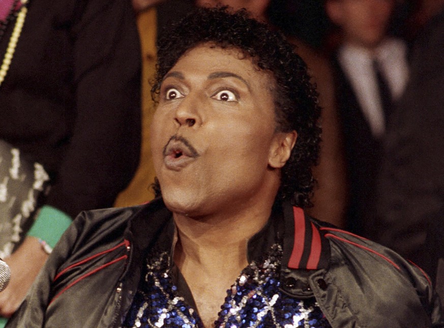 FILE - In this Nov. 13, 1986 file photo, Little Richard poses for the cameras as he is inducted into Rock Walk, a sidewalk collection of handprints and signatures of rock and roll musicians, in Los An ...