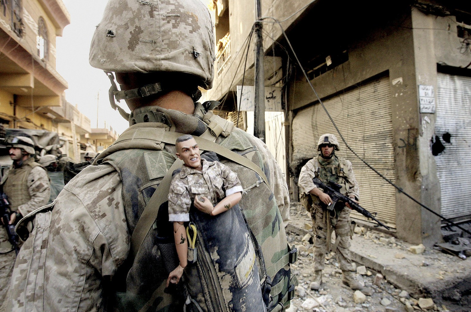 Mit diesem Bild aus dem Irakkrieg 2004 gewann Anja Niedringhaus zusammen mit einem AP-Fotografenteam 2005 den Pulitzer-Preis.