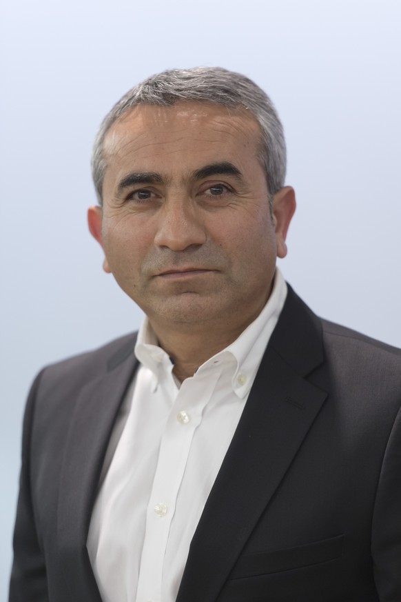 Nationalratskandidat Mustafa Atici (SP) im Wahlforum im Kongresszentrum in Basel am Sonntag, 18. Oktober 2015. (KEYSTONE/Georgios Kefalas)