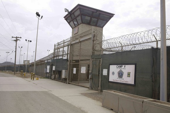 Noch immer sitzen 136 Gefangene in Guantánamo.