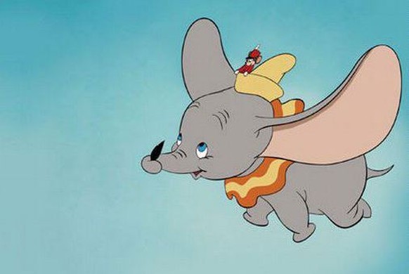 Erst ausgelacht, dann gefeiert: Dumbo segelt mit seinen riesigen Ohren durch die Lüfte.