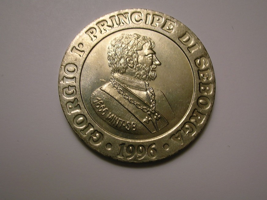 Fürstentum Seborga, Ligurien, Italien
Giorgio I., Fürst von Seborga auf einer Münze von 1996
https://de.wikipedia.org/wiki/Giorgio_I.#/media/Datei:Seborga_Coin_-_Prince.JPG