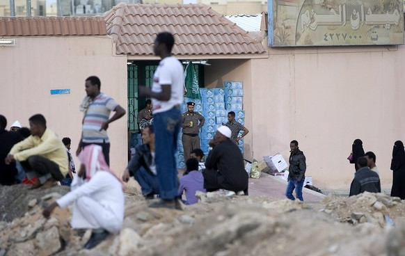 Somalier warten in einem Lager auf ihre Deportation: Zwischen Dezember und März 2014 deportierte Riad 38'164 Somalier.