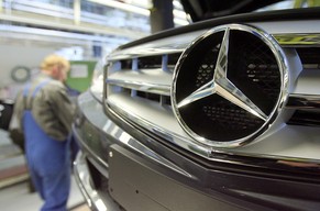 Mercedes-Produktion in Sindelfingen bei Stuttgart.