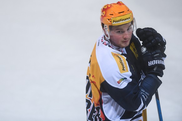 Ambri&#039;s Top Scorer Dominic Zwerger disappointed after the 0-6 defeat, during the preliminary round game of National League A (NLA) Swiss Championship between HC Ambri Piotta and HC Lausanne at th ...