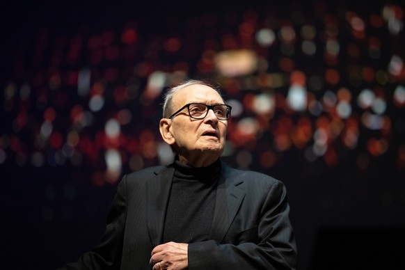 epaselect epa07307515 Ennio Morricone says good-bye to the audience at the end of his concert &#039;Ennio Morricone - The Farewell Tour live&#039; in the Mercedes-Benz Arena in Berlin, Germany, 21 Jan ...