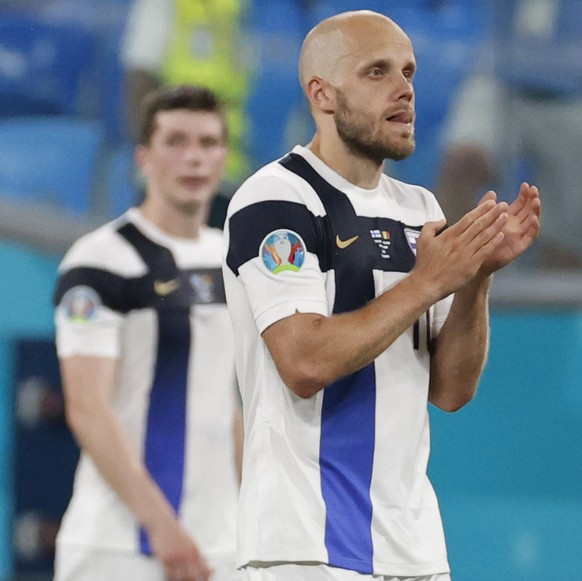 Finland&#039;s Teemu Pukki applauds fans at the end of the Euro 2020 soccer championship group B match between Finland and Belgium at Saint Petersburg Stadium in St. Petersburg, Russia, Monday, June 2 ...