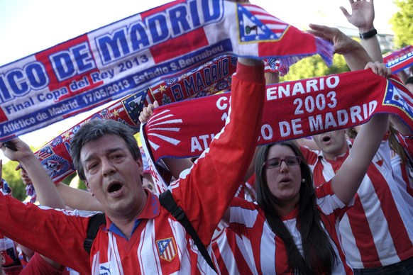 Laufen so rum wie das Land früher schlief – die Atlético-Fans.&nbsp;