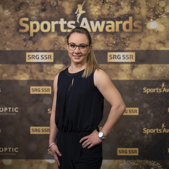 Die nominierte Kunstturnerin Ariella Kaeslin posiert an der Verleihung der Sports Awards 2020, aufgenommen am Sonntag, 13. Dezember 2020, in Zuerich. (KEYSTONE/Ennio Leanza)