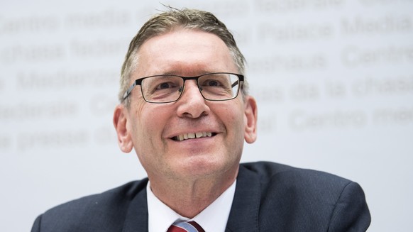 Pirmin Bischof, Staenderat CVP/SO, vom ueberparteilichen Komitee &quot;Vollgeld-Initiative Nein&quot;, waehrend der Medienkonferenz, am Donnerstag, 26. April 2018, in Bern. (KEYSTONE/Marcel Bieri)