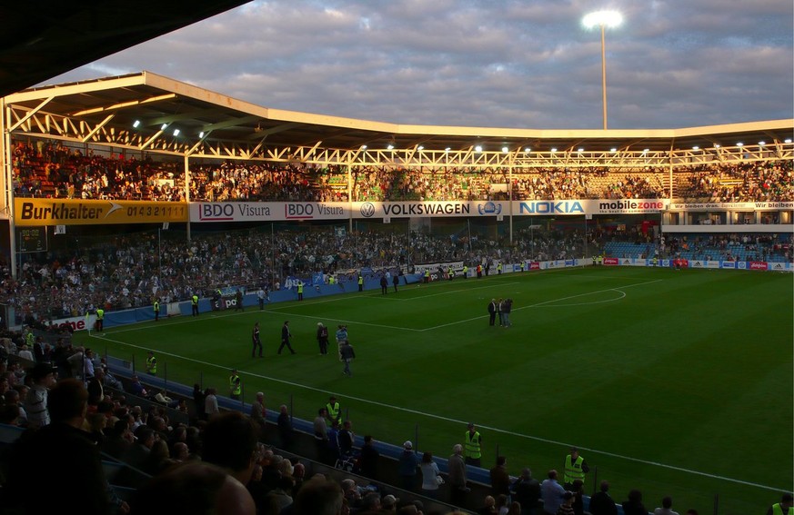 Das wars: Am 1. September 2007 empfingen die Grasshoppers Neuchâtel Xamax zum allerletzten Spiel im alten Hardturm-Stadion.