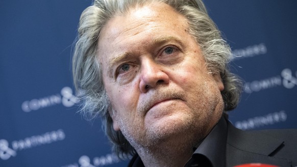 epa07463089 Former Donald J.Trump campaign manager, Steve Bannon, speaks to the media prior to a meeting Italian Democratic Party member, Carlo Calenda (unseen), in Rome, Italy, 25 March 2019. EPA/CLA ...