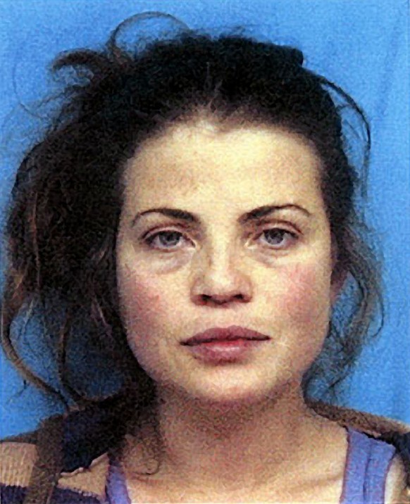 Sept. 5, 2001 - Detroit, MI, USA - Former &#039;Baywatch&#039; YASMINE BLEETH was arrested after her car pulled off the highway and wound up on a median.n September 2001. Michigan police found four sy ...