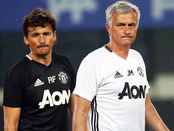 epa05438992 Manchester United&#039;s Portuguese manager Jose Mourinho (R) and assistant manager Rui Faria (L) lead their team&#039;s training session at the Olympic Sports Center in Beijing, China, 24 ...
