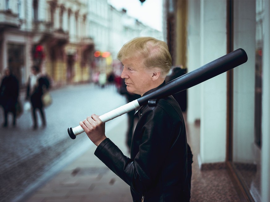 Trump mit Baselballschläger