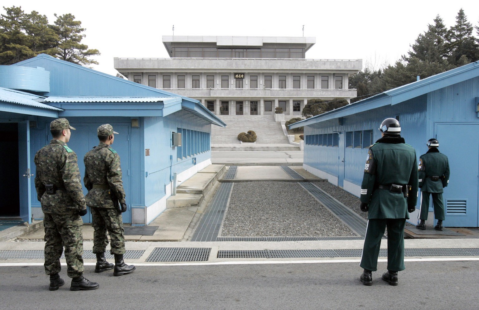 South Korean soldiers stand guard at the border village of Panmunjom, north of Seoul, Thursday, Feb. 19, 2009. High-level military officials from North Korea and the U.S.-led U.N. Command held urgent  ...