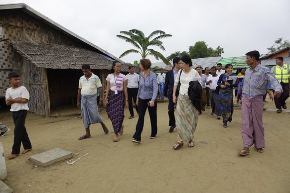 epa06815402 Christine Schraner Burgener (C), the United Nations (UN) Special Envoy for Myanmar, visits the Thet Kel Pyin Muslim Internally Displaced Persons (IDP) camp in Sittwe, Rakhine State, Wester ...