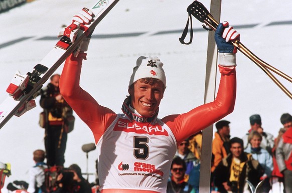Der Schweizer Skirennfahrer Pirmin Zurbriggen freut sich ueber einen Sieg an der Skiweltmeisterschaft 1987 in Crans Montana. Zurbriggen erreichte als mehrfacher Medaillengewinner weltweite Anerkennung ...