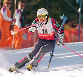 Vreni Schneider während dem ersten Slalomlauf 1988 in Calgary.