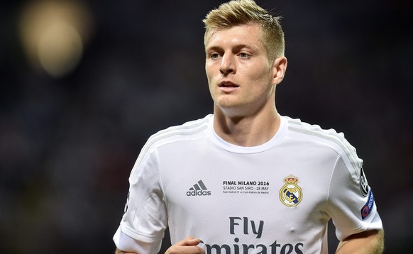 epa05334729 Toni Kroos of Real Madrid during the UEFA Champions League Final between Real Madrid and Atletico Madrid at the Giuseppe Meazza stadium in Milan, Italy, 28 May 2016. EPA/DANIELE MASCOLO