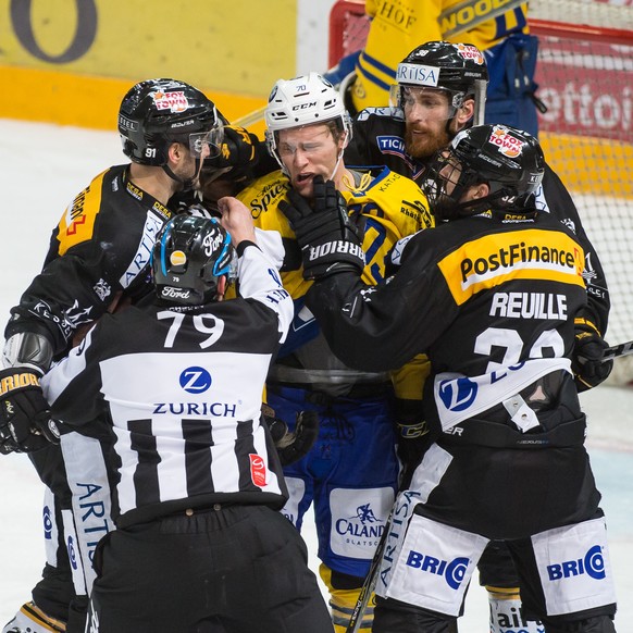 Davos&#039;s player Enzo Corvi, during the preliminary round game of National League Swiss Championship 2017/18 between HC Lugano and HC Davos, at the ice stadium Resega in Lugano, Switzerland, Monday ...