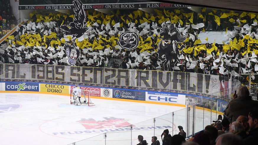 LuganoÕs Curva Nord fans during the preliminary round game of National League Swiss Championship between HC Lugano and HC Ambri Piotta, at the ice stadium Resega in Lugano, Switzerland, on Friday, Jan ...