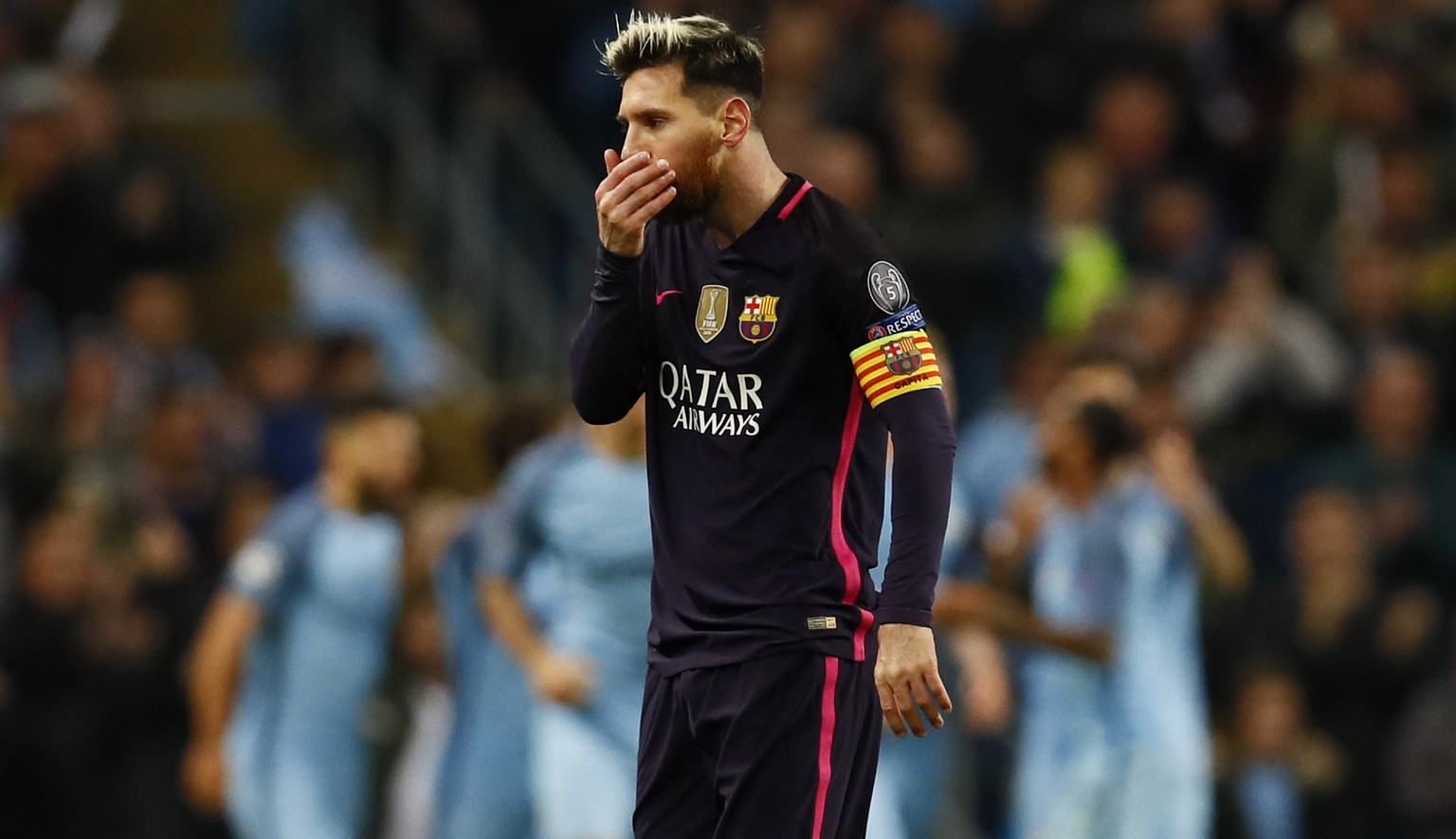Britain Football Soccer - Manchester City v FC Barcelona - UEFA Champions League Group Stage - Group C - Etihad Stadium, Manchester, England - 1/11/16
Barcelona&#039;s Lionel Messi looks dejected aft ...