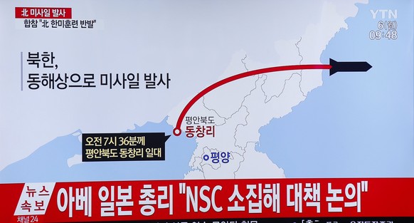 epa05832266 A television displays news broadcast&#039;s infographics reporting on North Korea test-firing ballistic missiles, at a station in Seoul, South Korea, 06 March 2017. According to reports qu ...