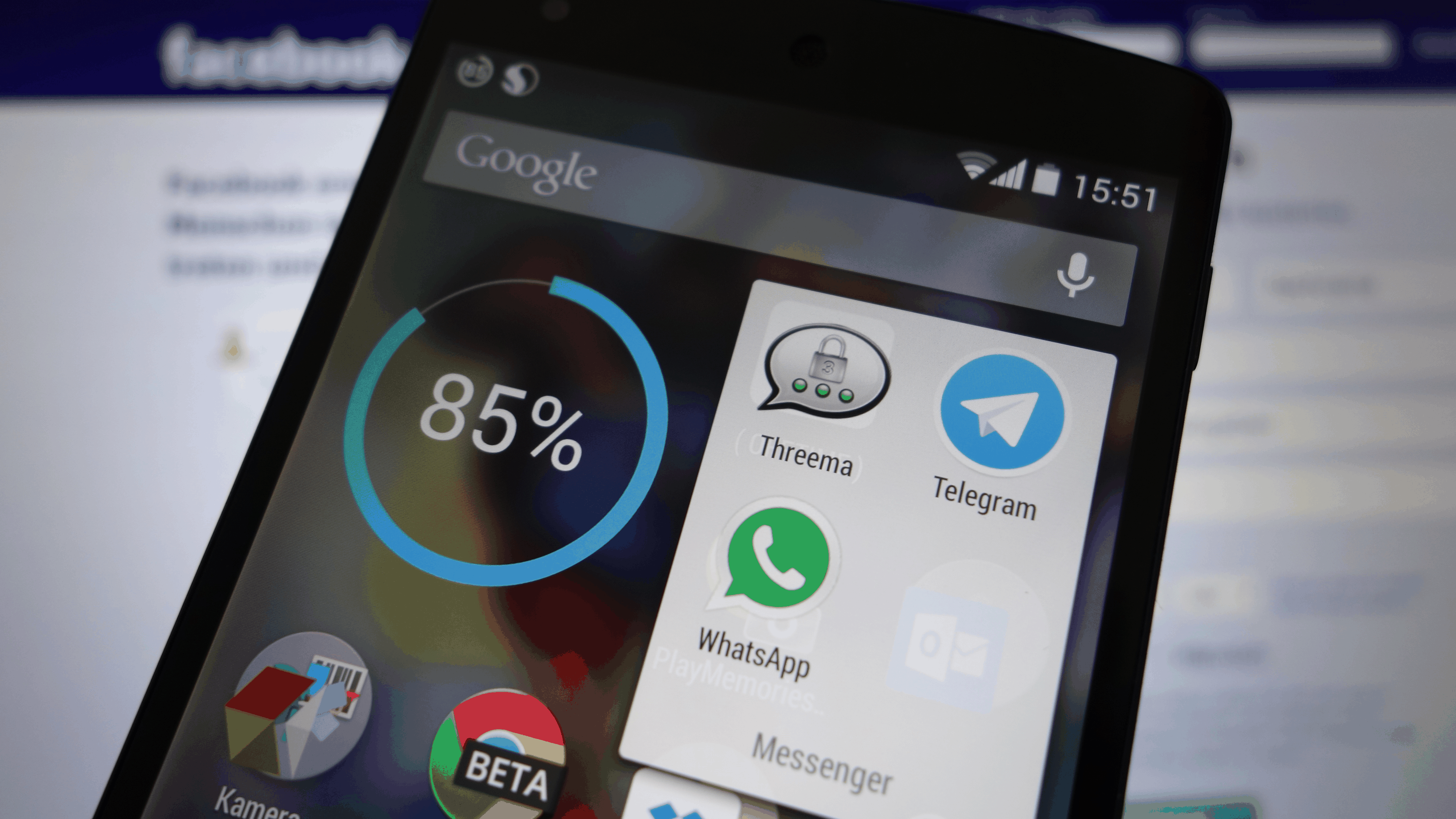 Threema, Telegram und WhatsApp: Drei Messenger-Apps, die vom sogenannten Islamischen Staat zur verschlüsselten Kommunikation empfohlen werden.&nbsp;